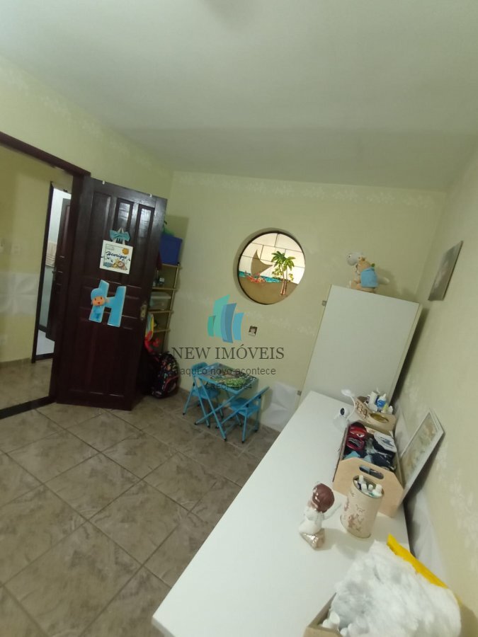 Casa à venda com 2 quartos, 250m² - Foto 12