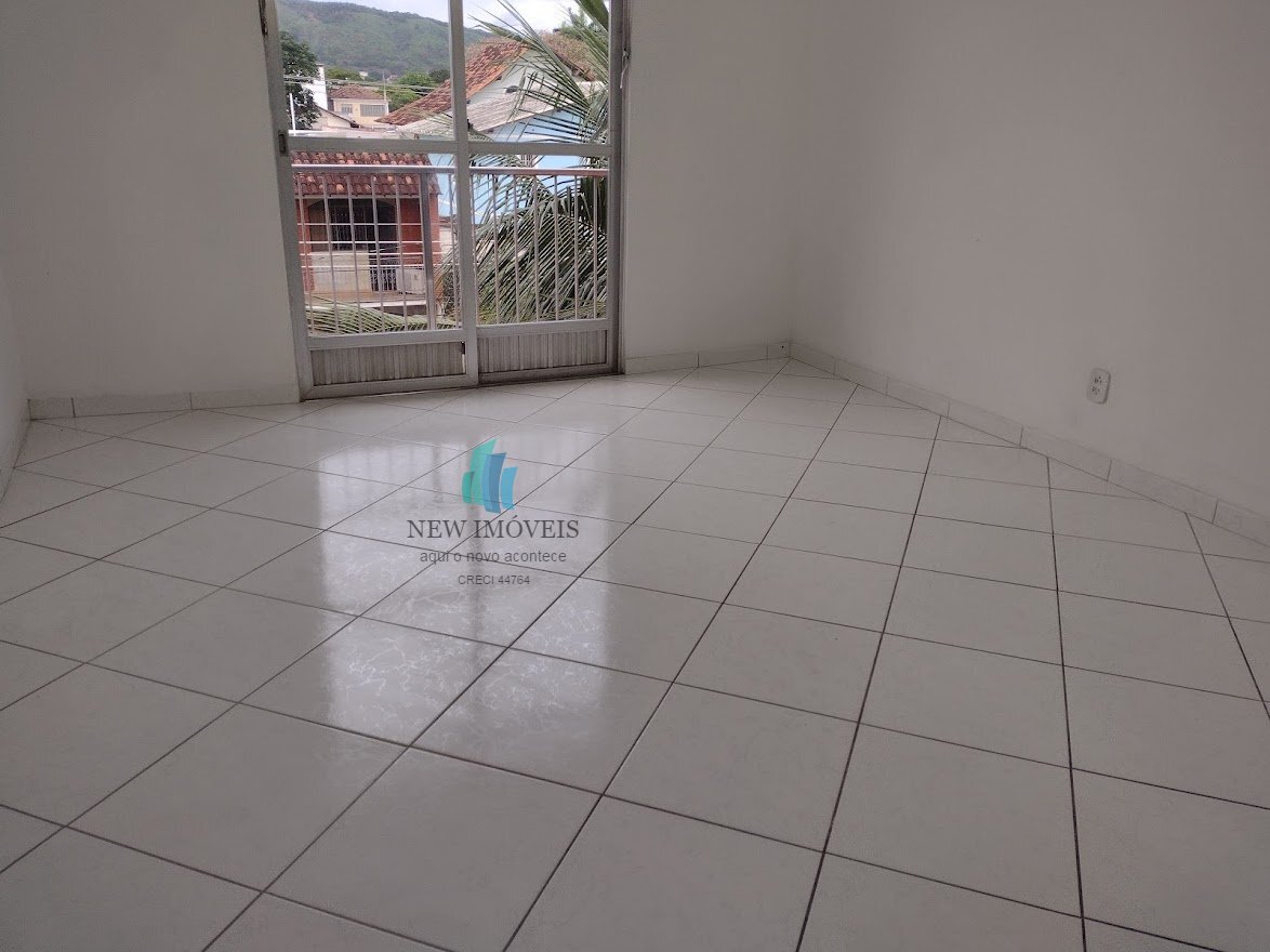 Apartamento à venda com 2 quartos, 79m² - Foto 1