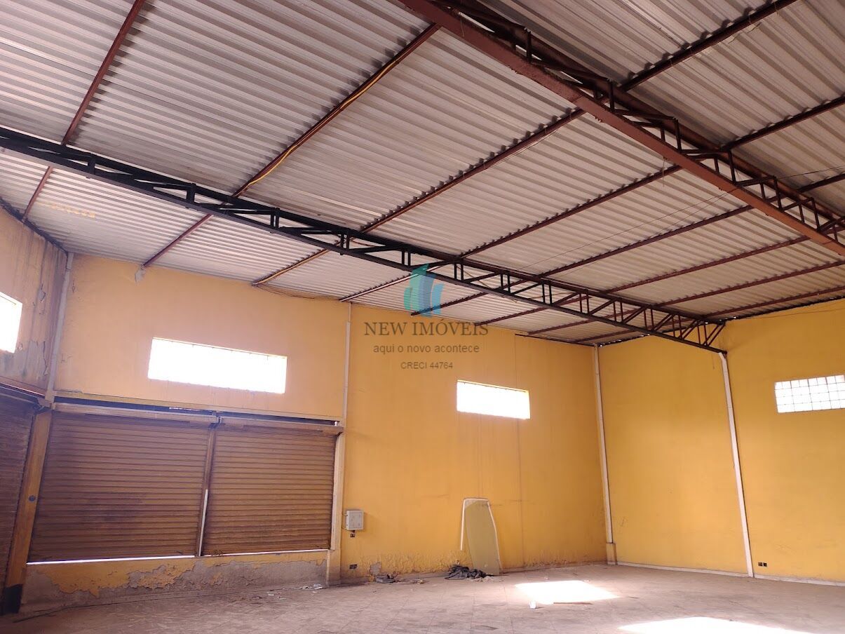 Loja-Salão para alugar, 1000m² - Foto 2