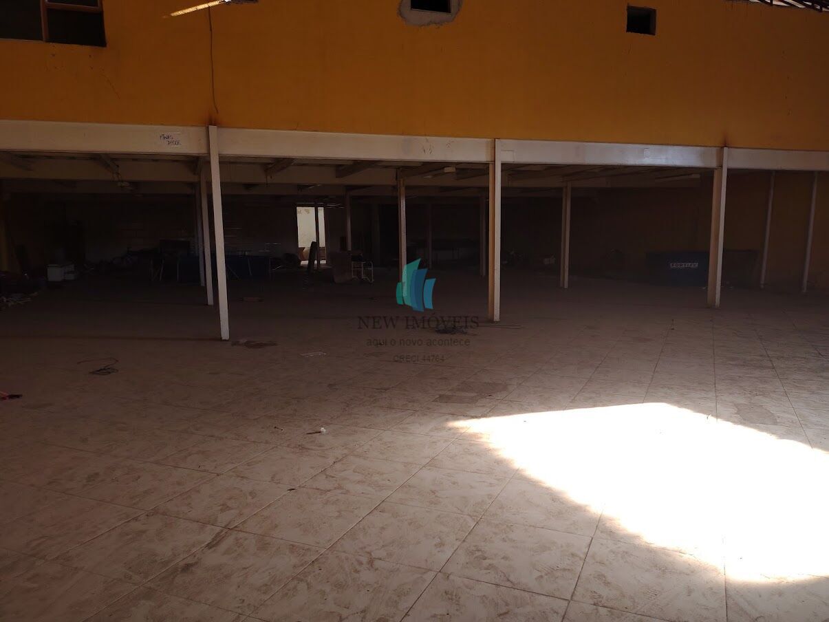 Loja-Salão para alugar, 1000m² - Foto 14