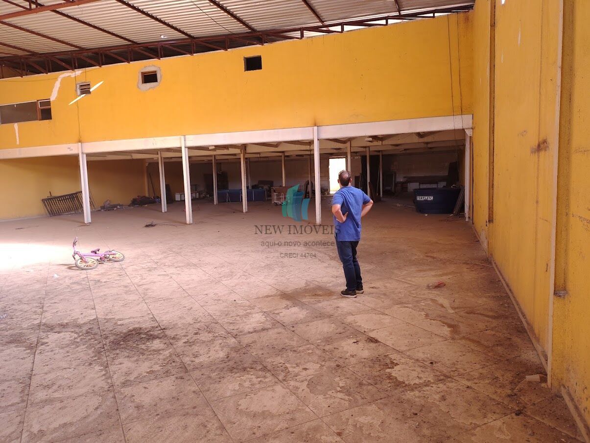 Loja-Salão para alugar, 1000m² - Foto 5