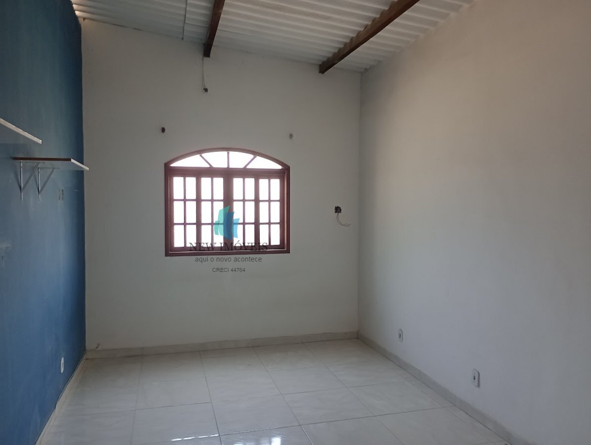 Casa à venda com 2 quartos, 80m² - Foto 9