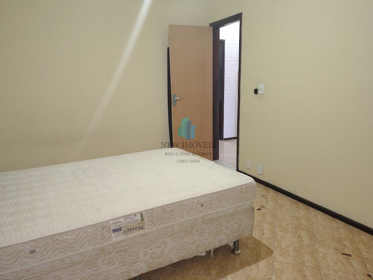 Casa para alugar com 4 quartos, 400m² - Foto 25