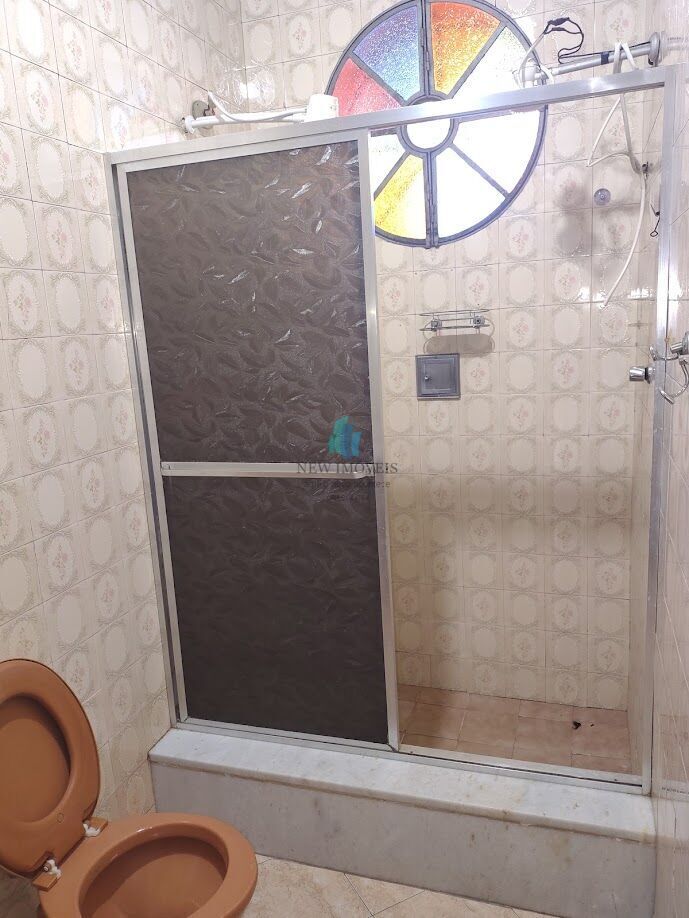 Casa para alugar com 4 quartos, 400m² - Foto 32