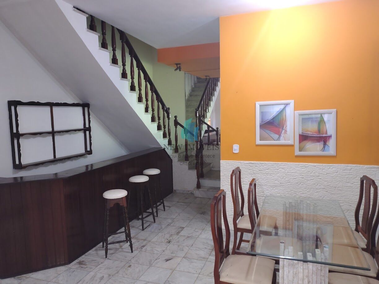 Casa para alugar com 4 quartos, 400m² - Foto 8