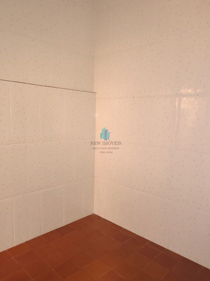 Casa para alugar com 4 quartos, 400m² - Foto 16