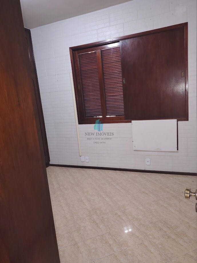 Casa para alugar com 4 quartos, 400m² - Foto 26