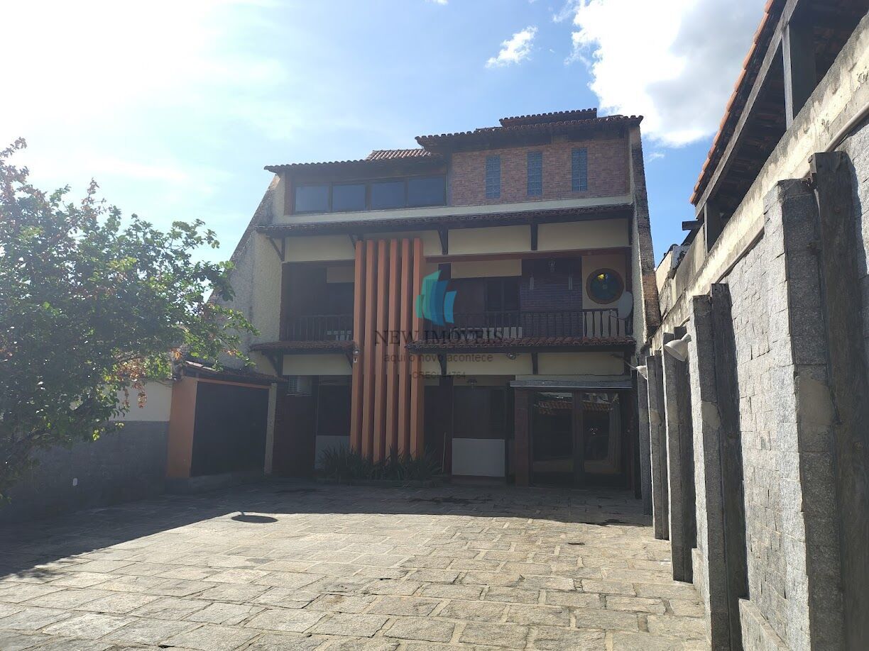 Casa para alugar com 4 quartos, 400m² - Foto 4
