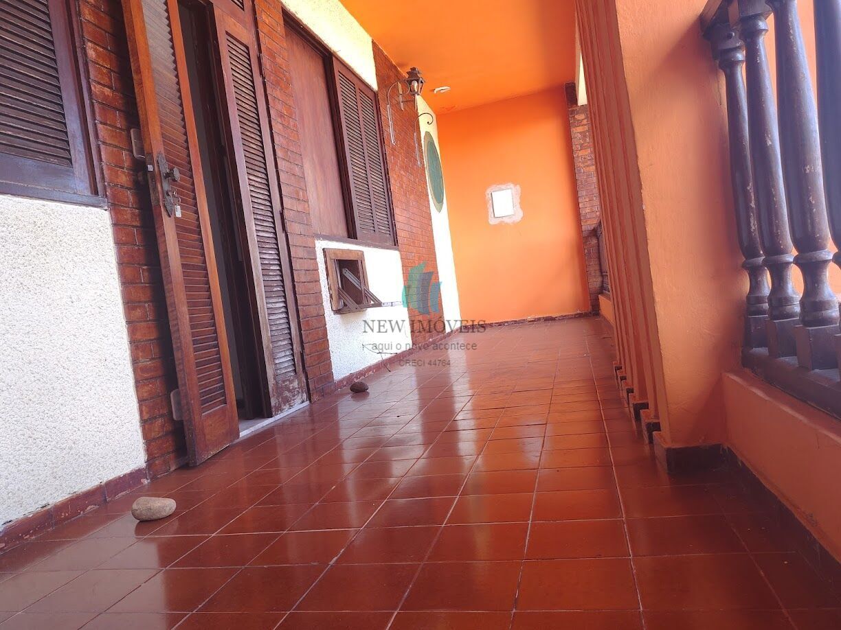 Casa para alugar com 4 quartos, 400m² - Foto 36