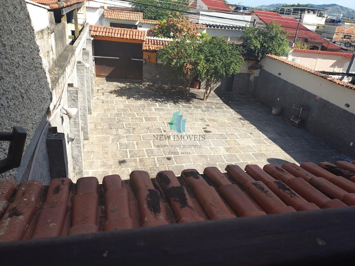Casa para alugar com 4 quartos, 400m² - Foto 43
