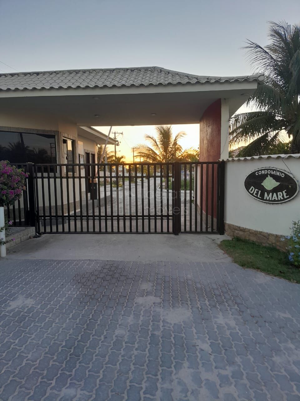 Casa à venda com 3 quartos, 350m² - Foto 36
