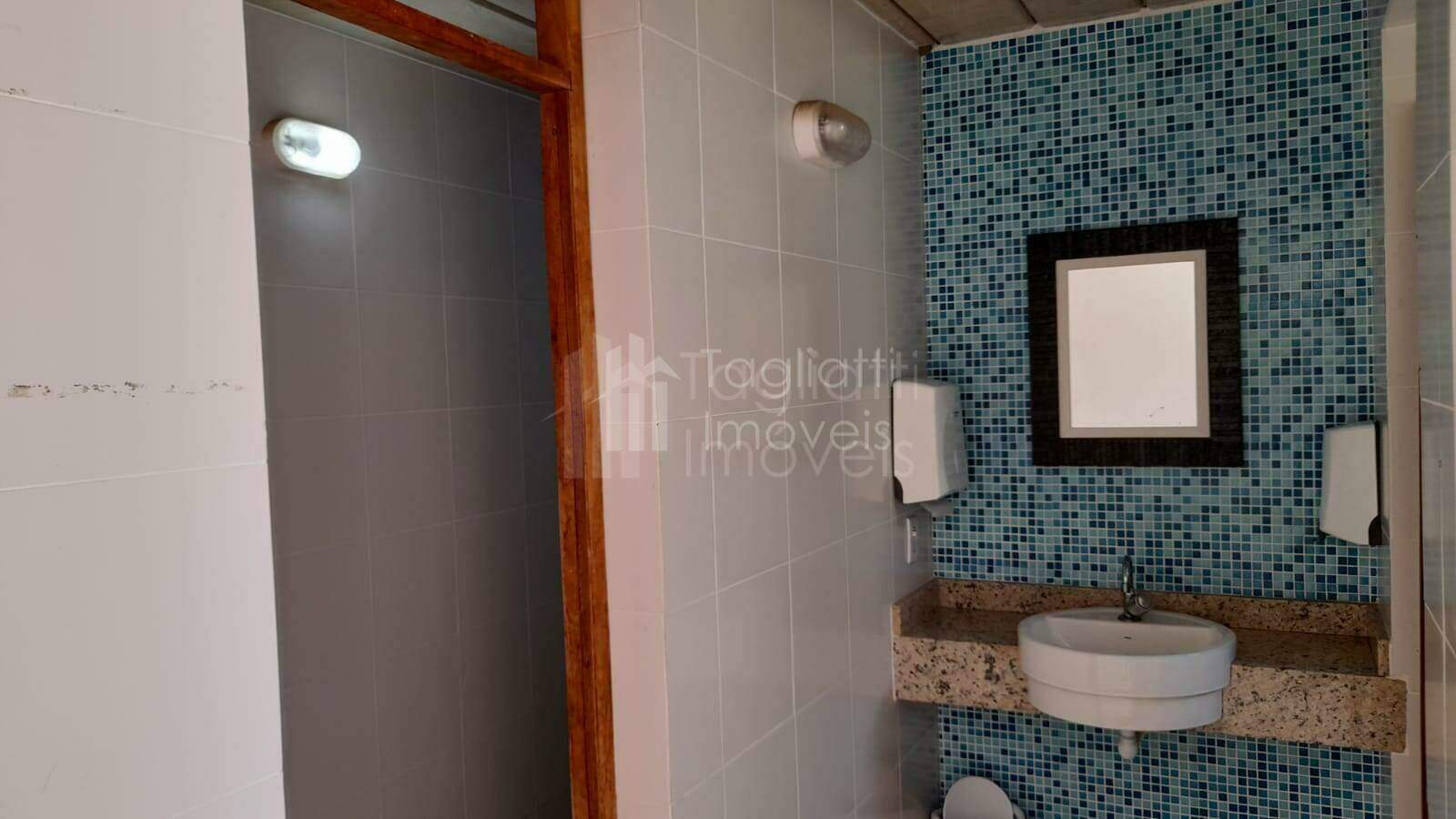 Casa à venda com 2 quartos, 90m² - Foto 14