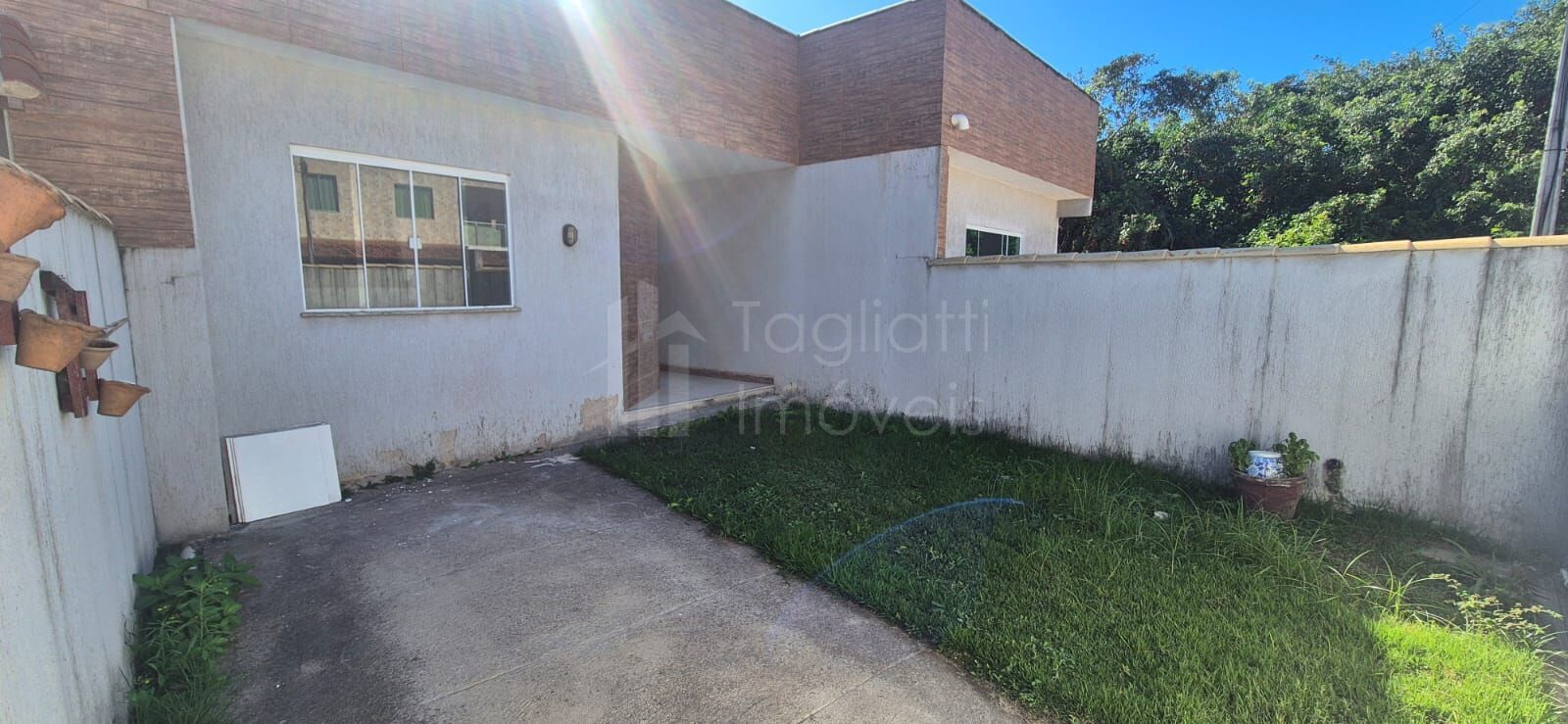 Casa para alugar com 2 quartos, 100m² - Foto 1