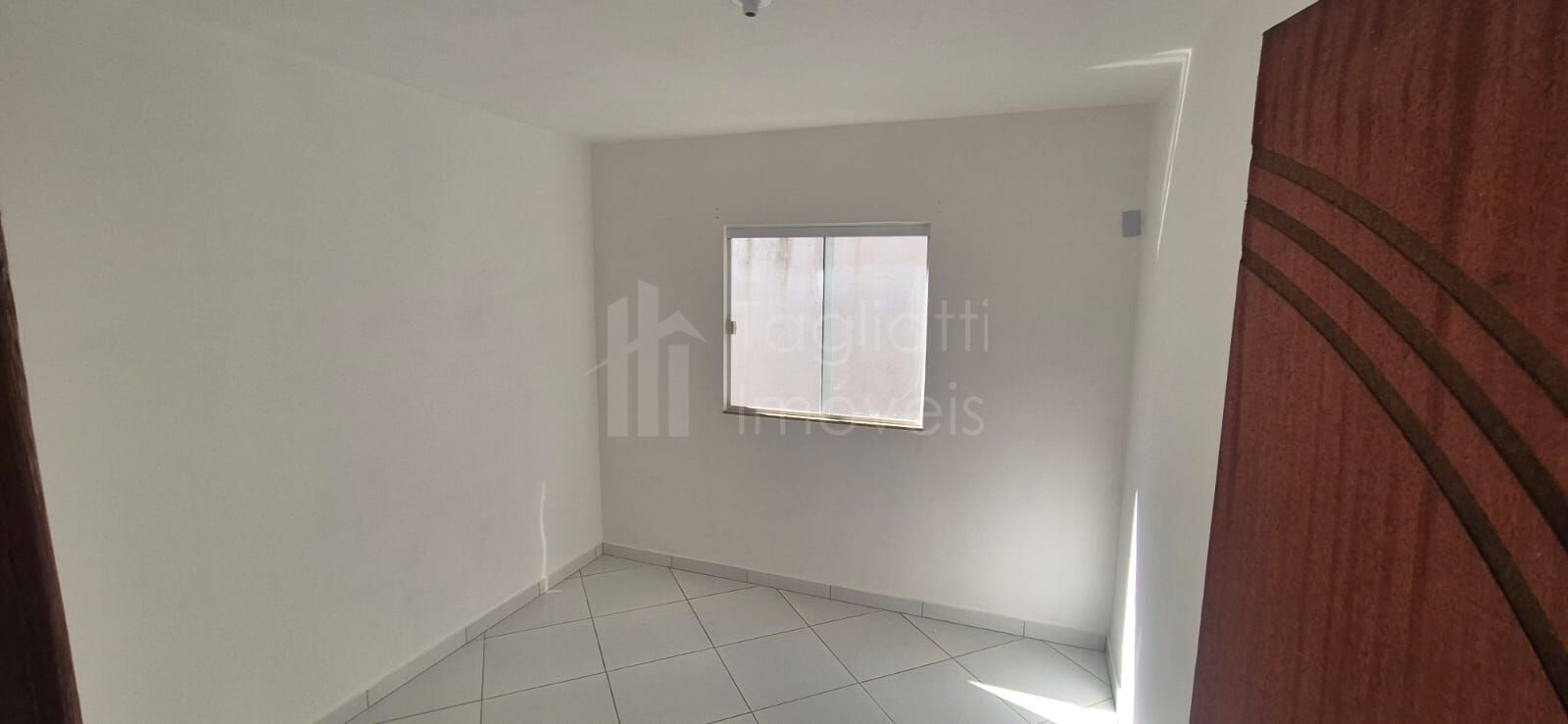 Casa para alugar com 2 quartos, 100m² - Foto 8