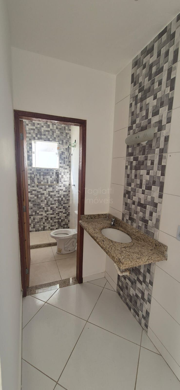 Casa para alugar com 2 quartos, 100m² - Foto 7