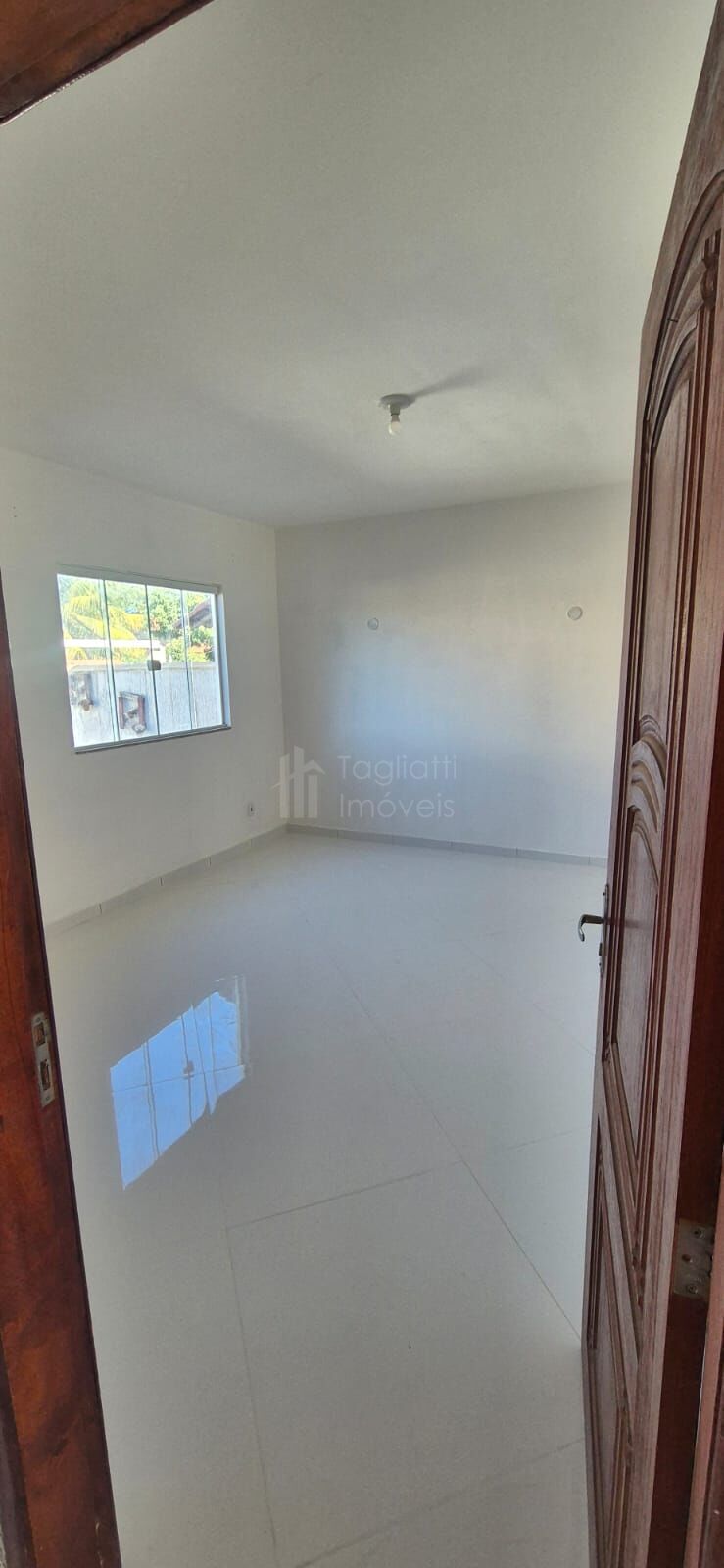 Casa para alugar com 2 quartos, 100m² - Foto 3