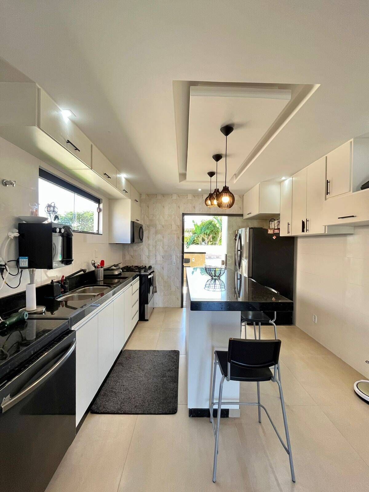 Casa de Condomínio à venda com 3 quartos, 360m² - Foto 11
