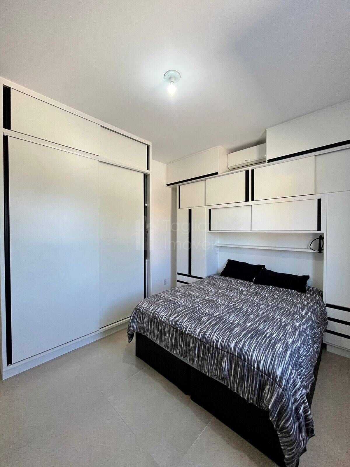 Casa de Condomínio à venda com 3 quartos, 360m² - Foto 14