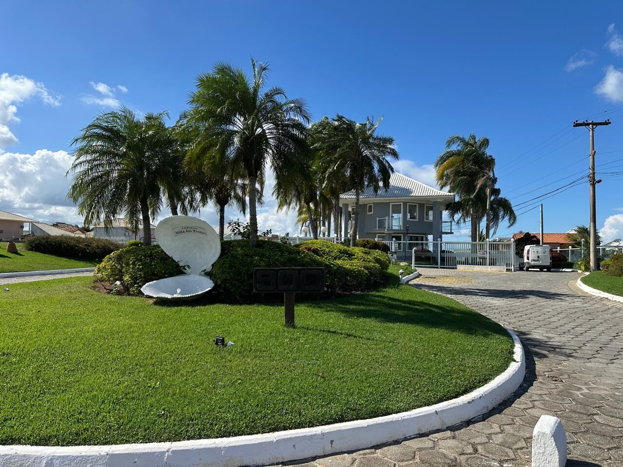 Casa de Condomínio à venda com 4 quartos, 220m² - Foto 23