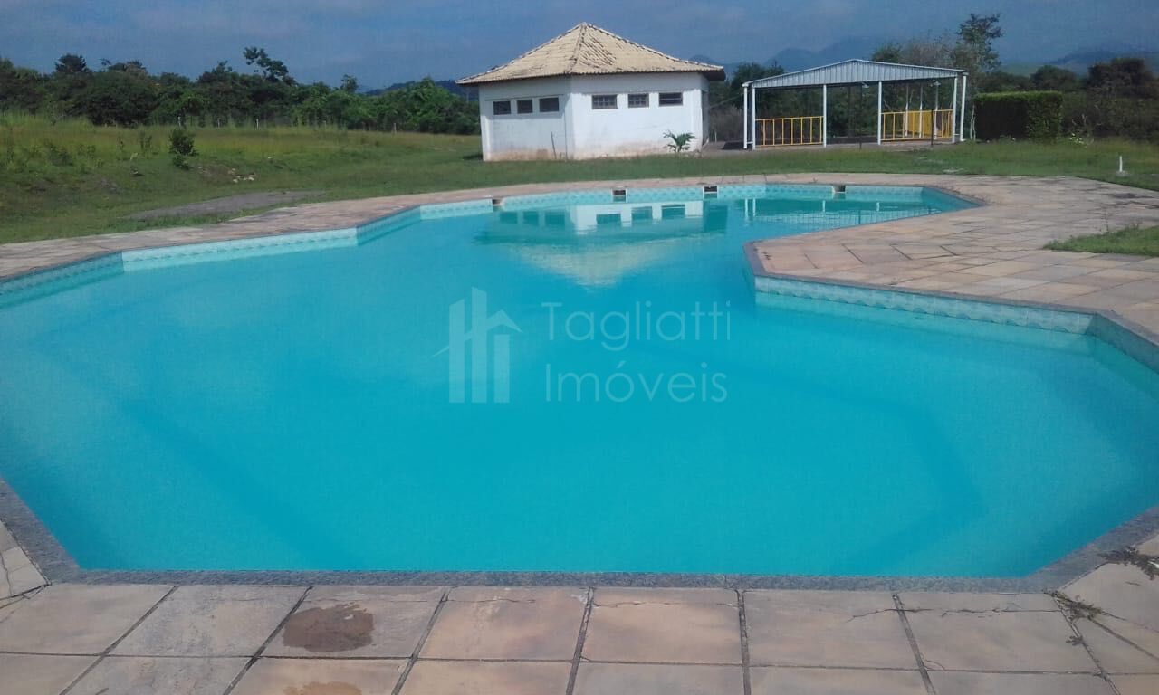 Sítio à venda com 2 quartos, 50000m² - Foto 1