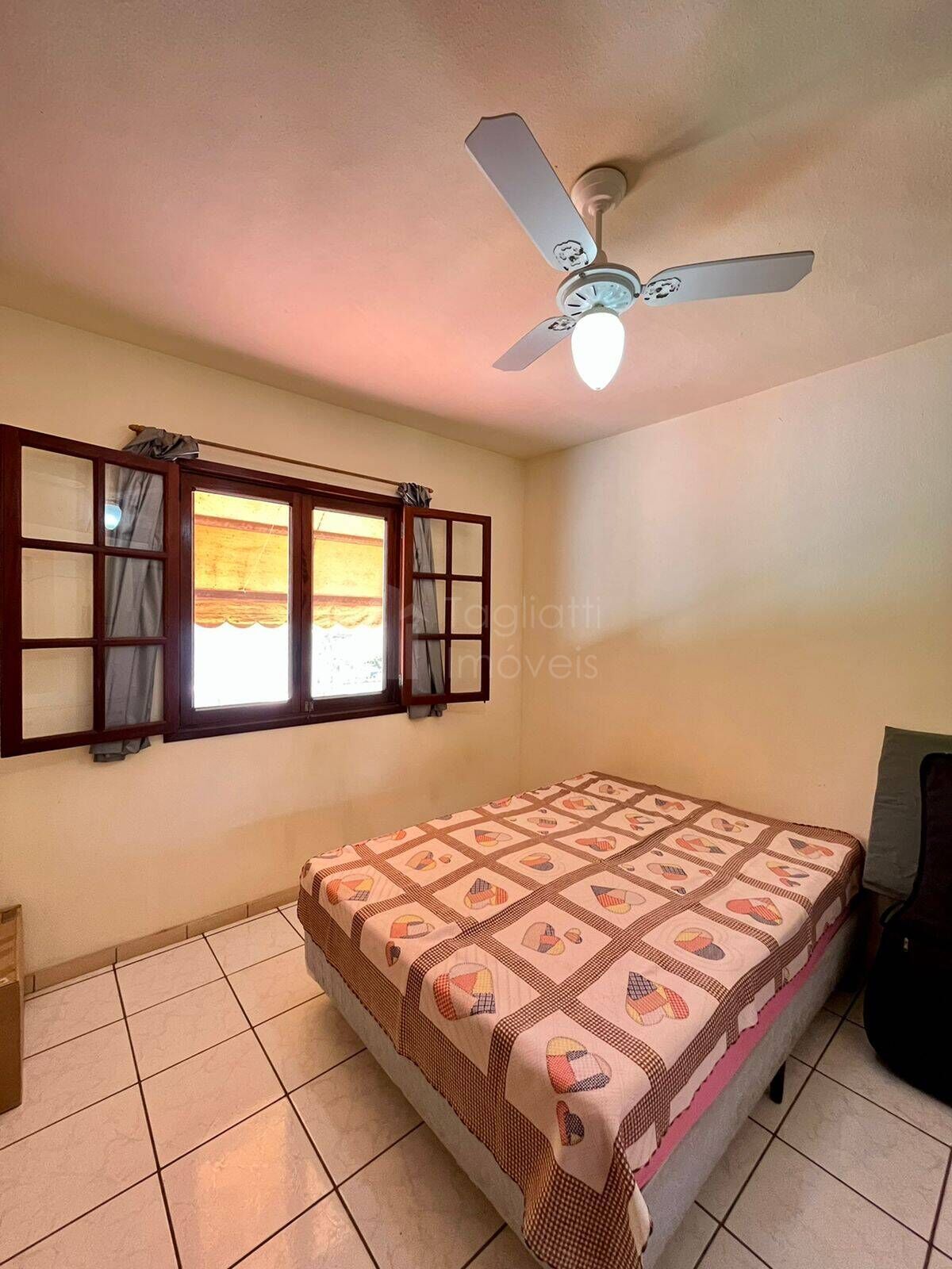 Casa à venda com 2 quartos, 186m² - Foto 18