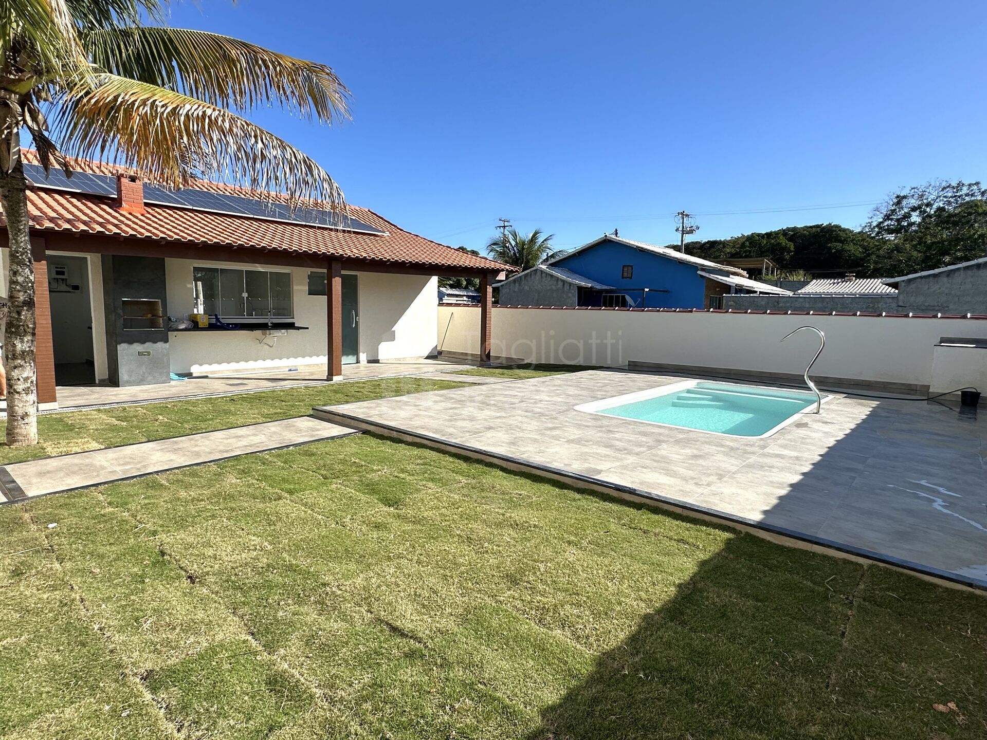 Casa à venda com 2 quartos, 83m² - Foto 12