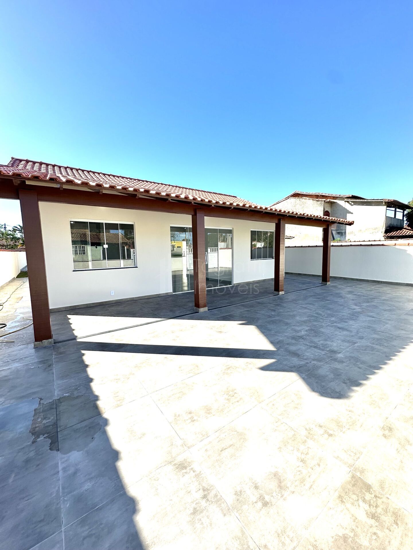 Casa à venda com 2 quartos, 83m² - Foto 3