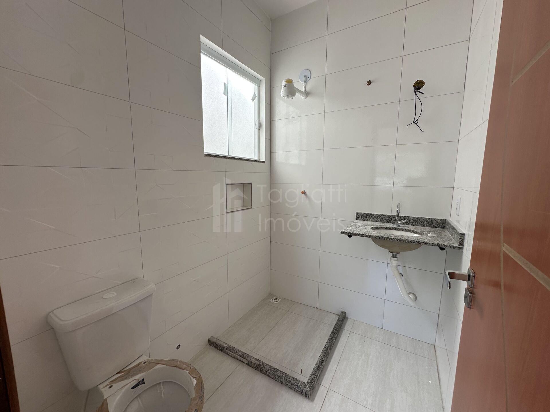 Casa à venda com 3 quartos, 81m² - Foto 5