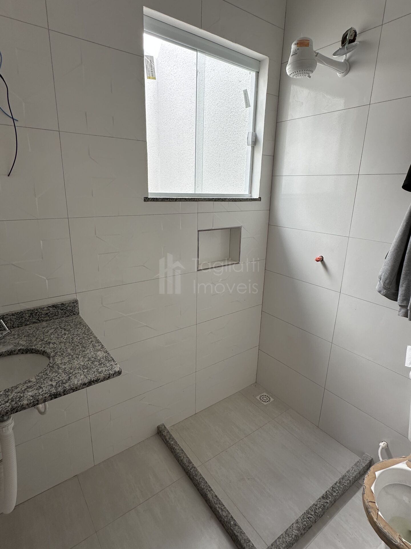 Casa à venda com 3 quartos, 81m² - Foto 9