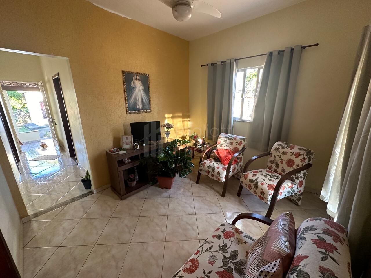 Casa à venda com 2 quartos, 1360m² - Foto 6