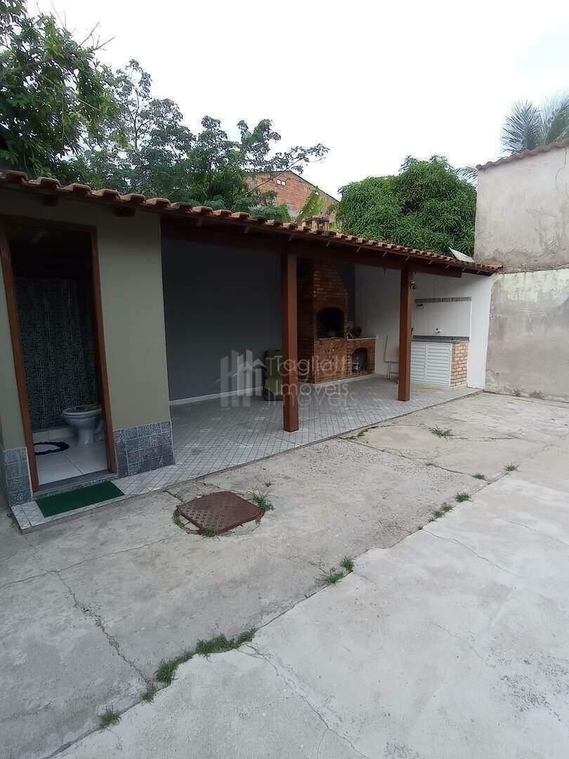 Casa à venda com 3 quartos, 126m² - Foto 25