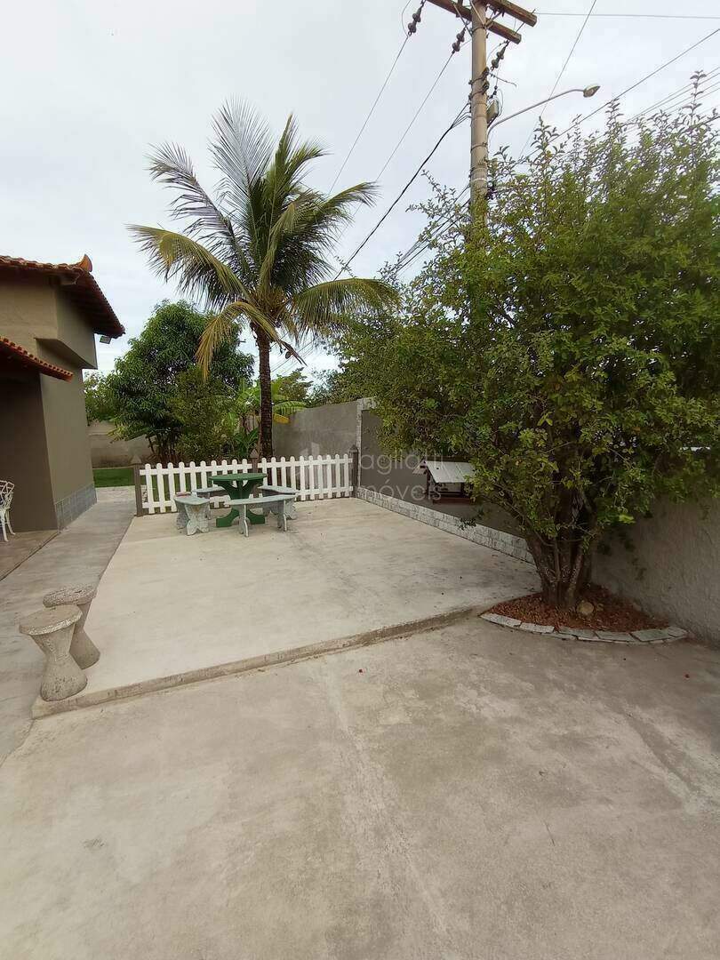 Casa à venda com 3 quartos, 126m² - Foto 11
