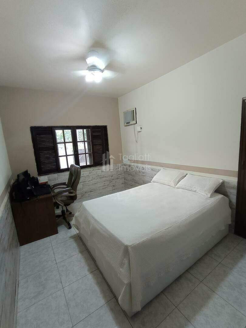 Casa à venda com 3 quartos, 126m² - Foto 15