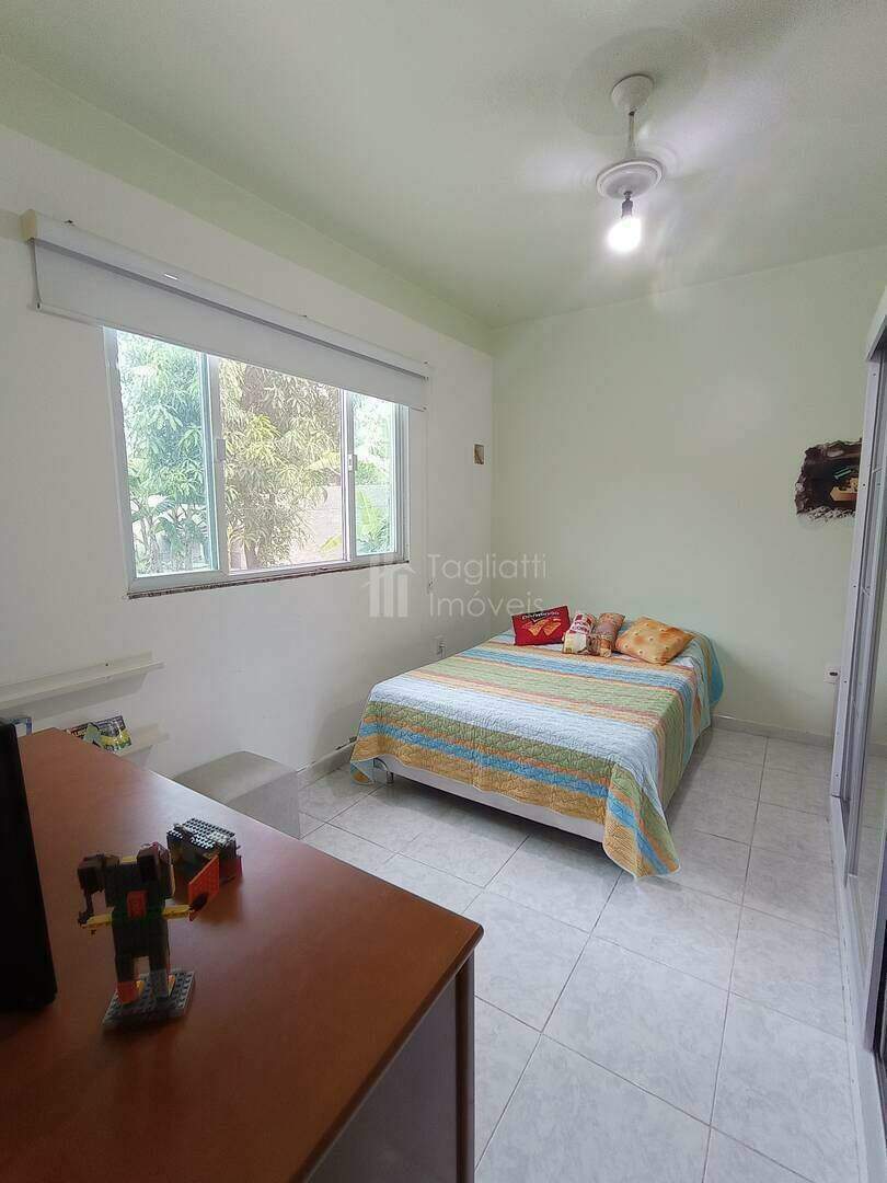 Casa à venda com 3 quartos, 126m² - Foto 18
