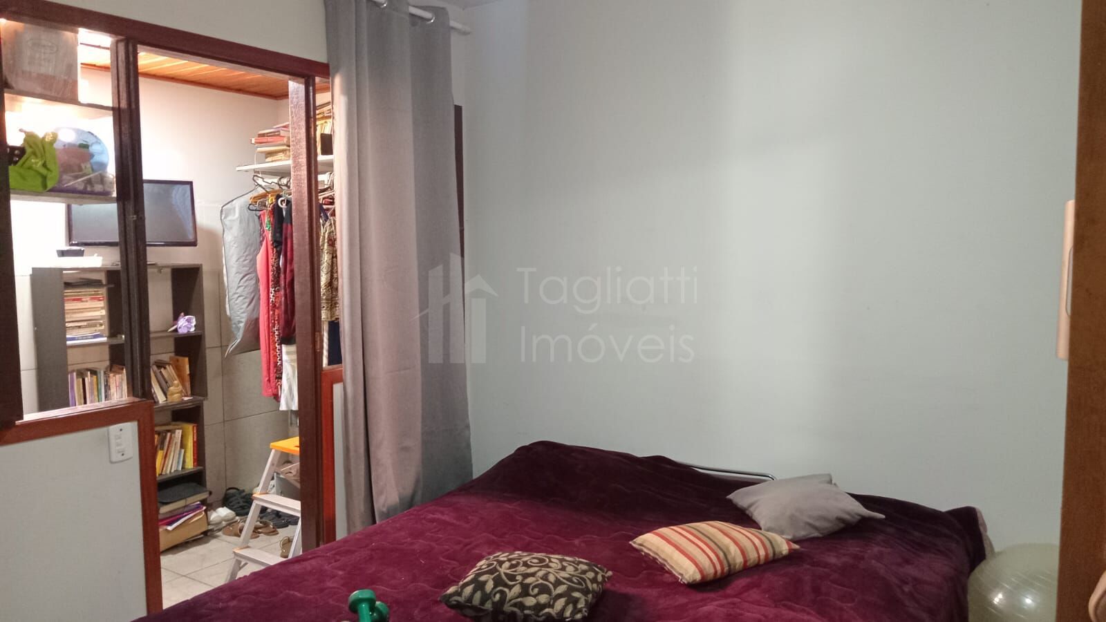 Casa à venda com 3 quartos, 243m² - Foto 10