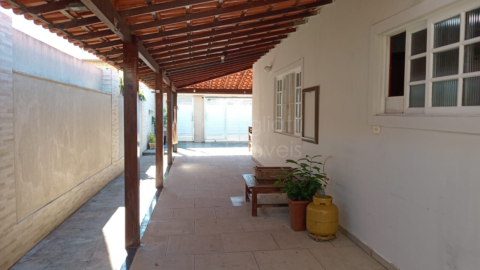 Casa à venda com 3 quartos, 243m² - Foto 27