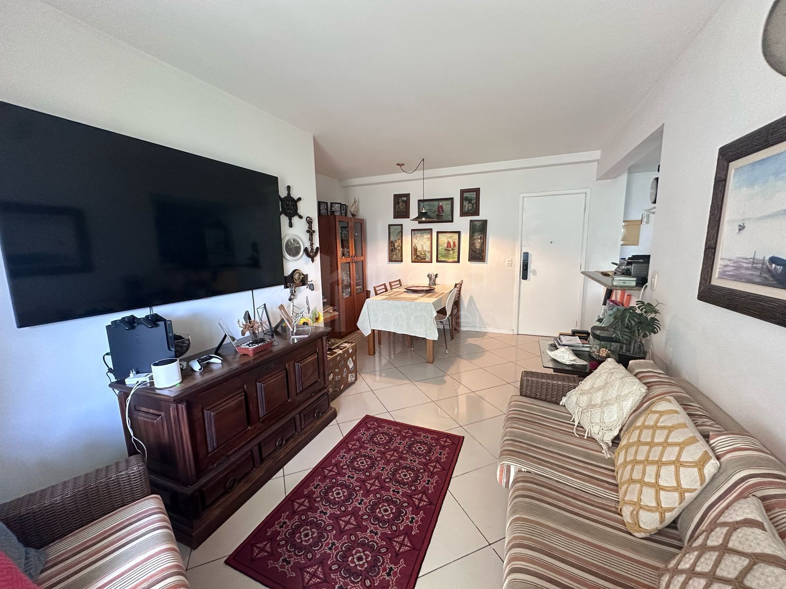 Casa à venda com 3 quartos, 243m² - Foto 15