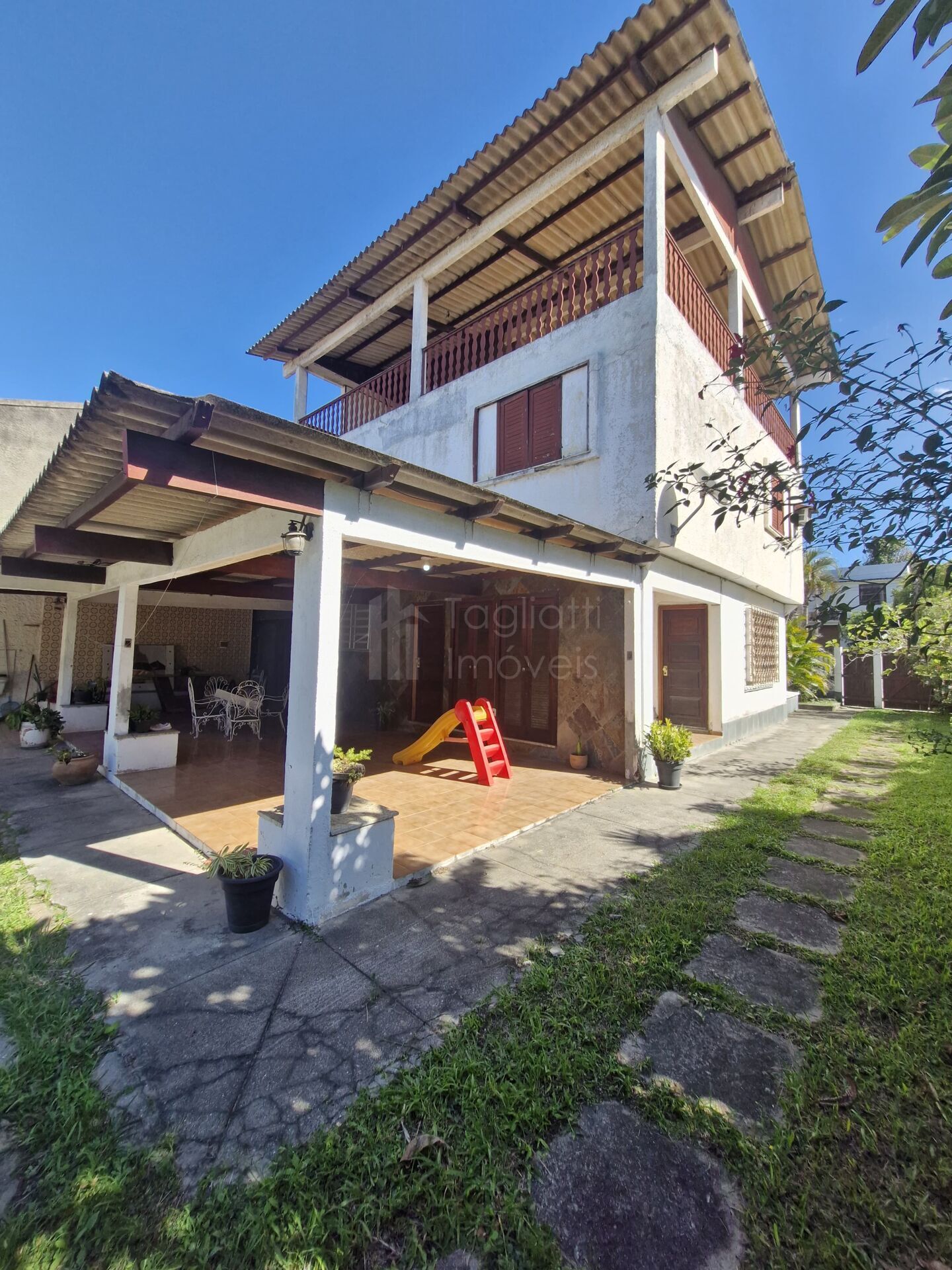 Casa à venda com 4 quartos, 293m² - Foto 4