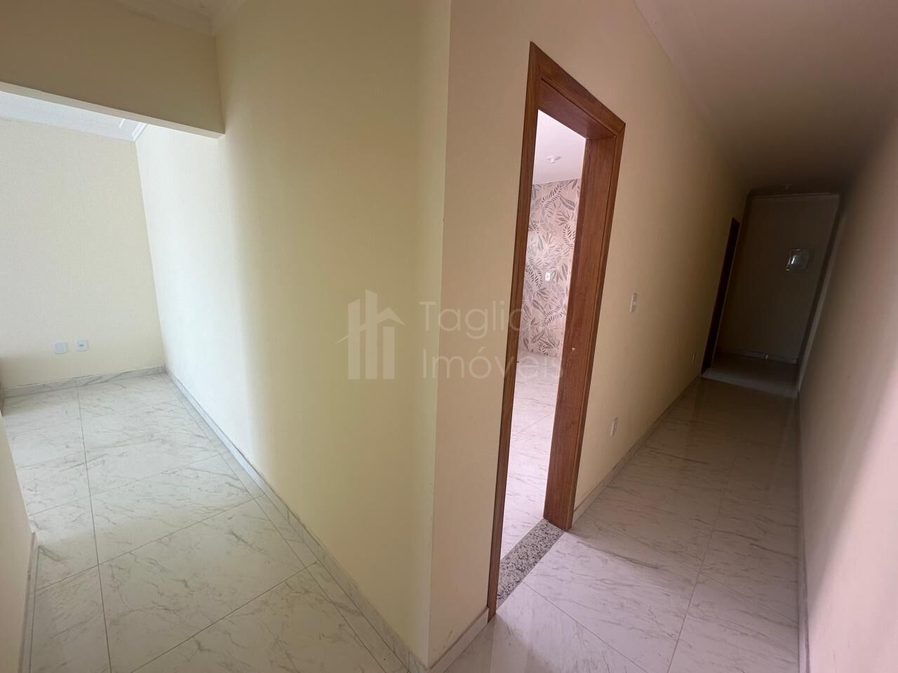 Casa à venda com 3 quartos, 112m² - Foto 11