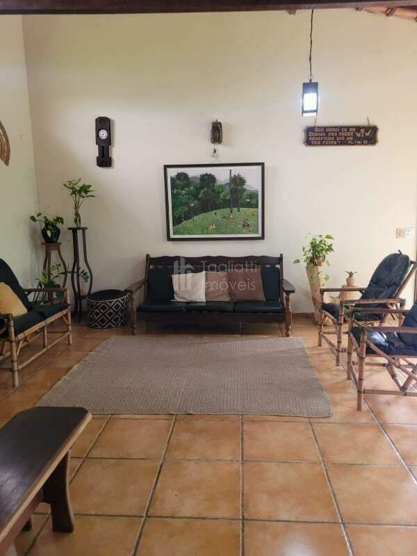 Fazenda à venda com 8 quartos, 200m² - Foto 10