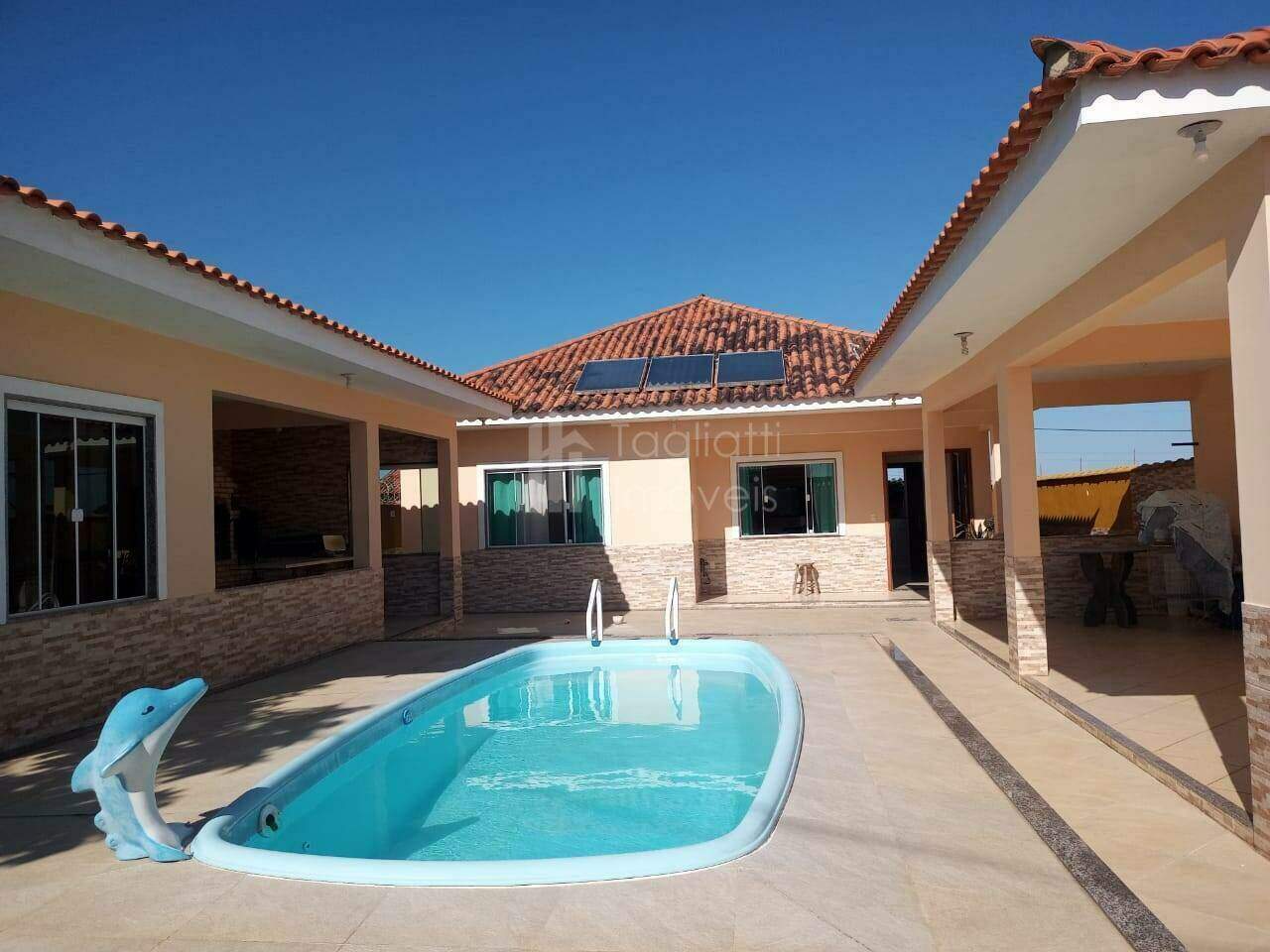 Casa de Condomínio à venda com 3 quartos, 100m² - Foto 1