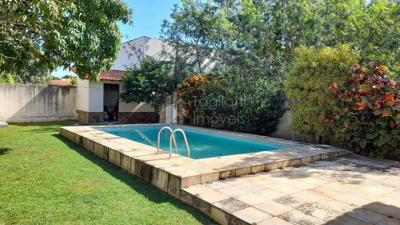 Casa à venda com 4 quartos, 600m² - Foto 17