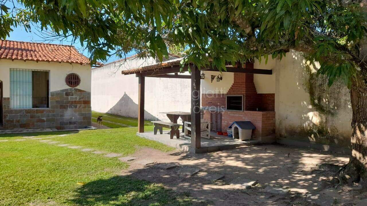 Casa à venda com 4 quartos, 600m² - Foto 8