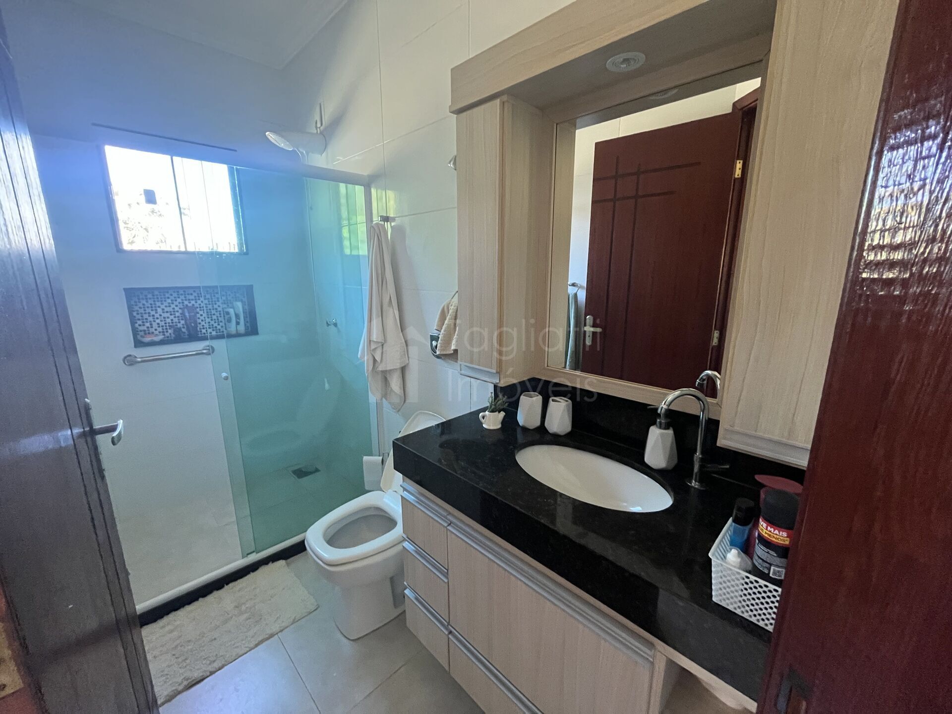 Casa à venda com 3 quartos, 200m² - Foto 9