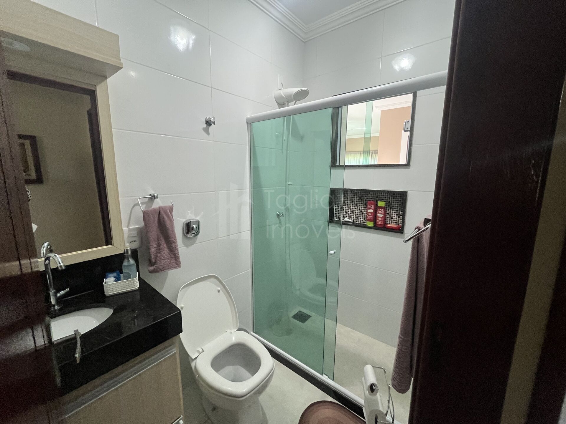 Casa à venda com 3 quartos, 200m² - Foto 5