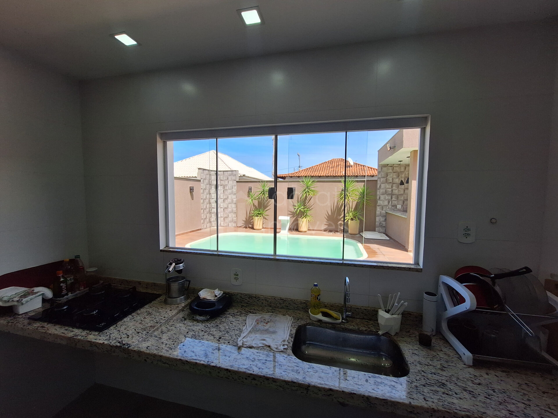 Casa de Condomínio à venda com 4 quartos, 160m² - Foto 32