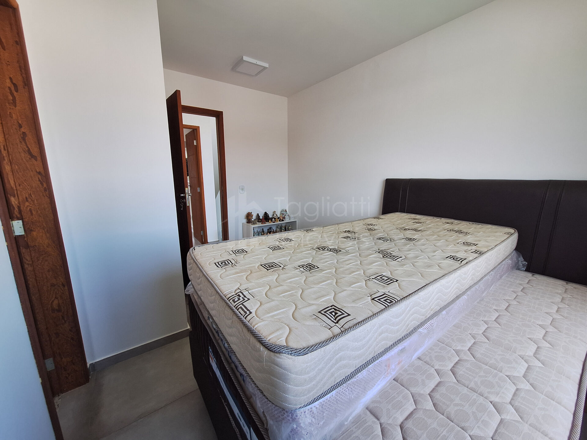 Casa de Condomínio à venda com 4 quartos, 160m² - Foto 25