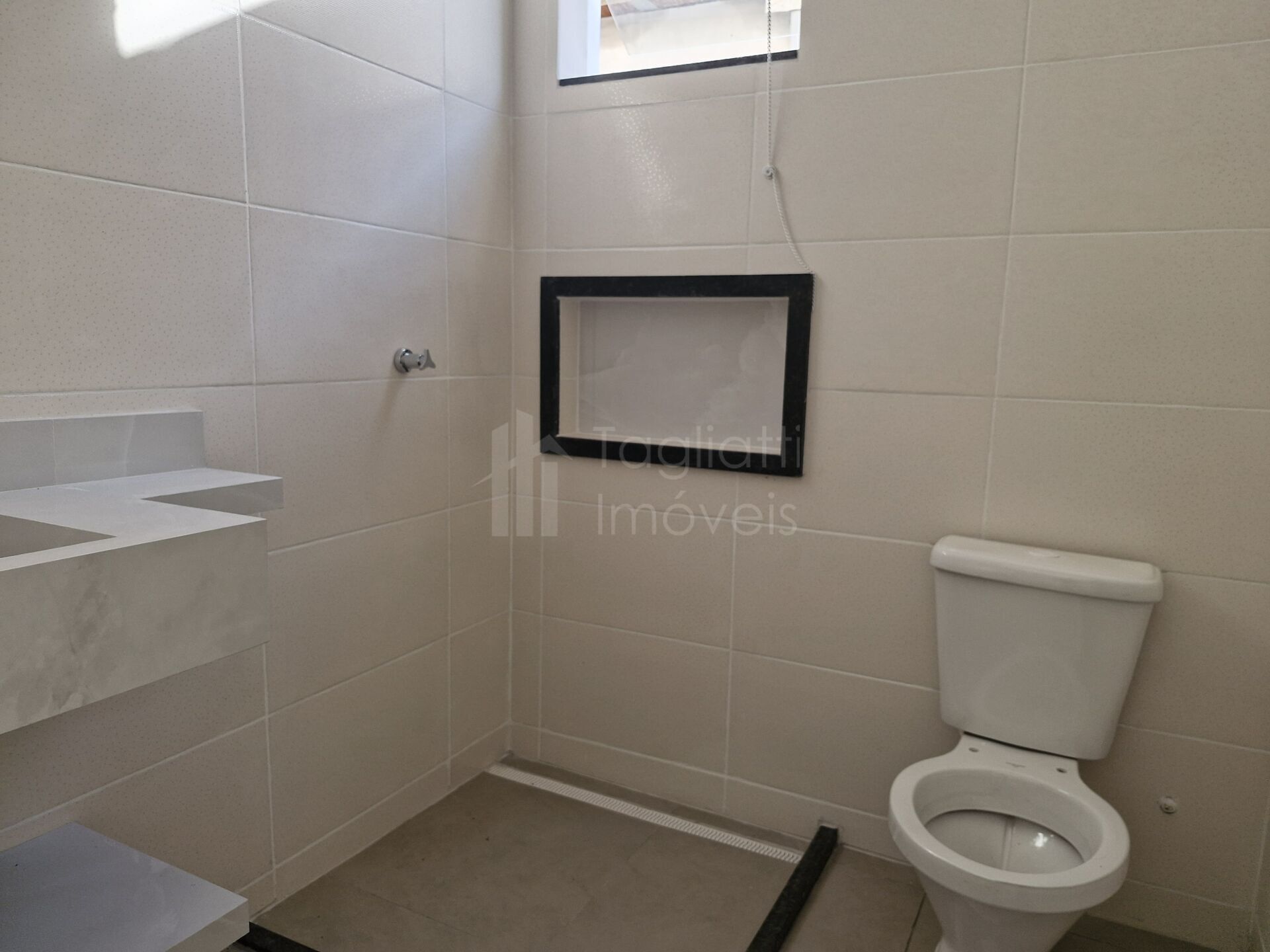 Casa à venda com 2 quartos, 67m² - Foto 7
