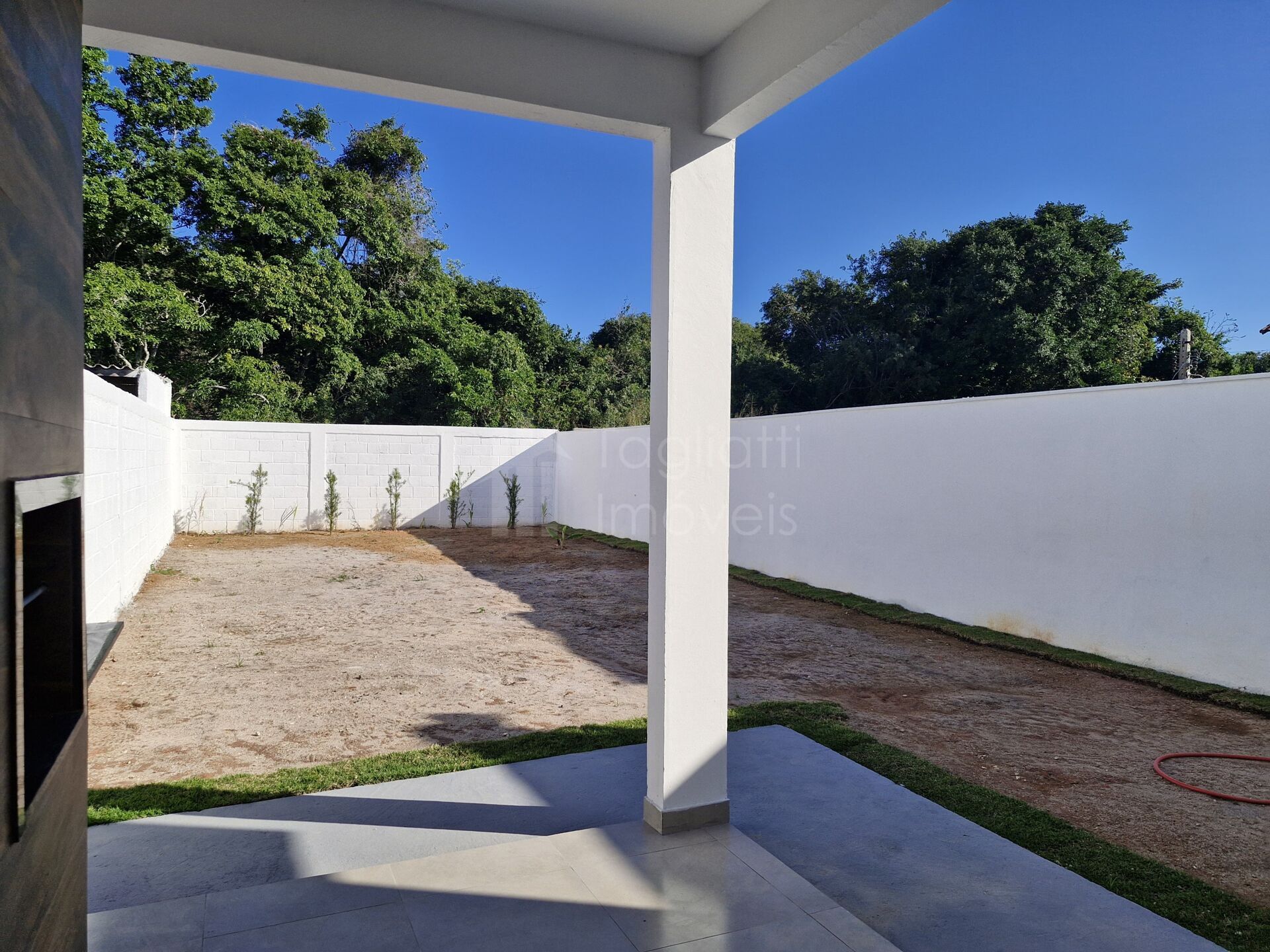 Casa à venda com 2 quartos, 67m² - Foto 14