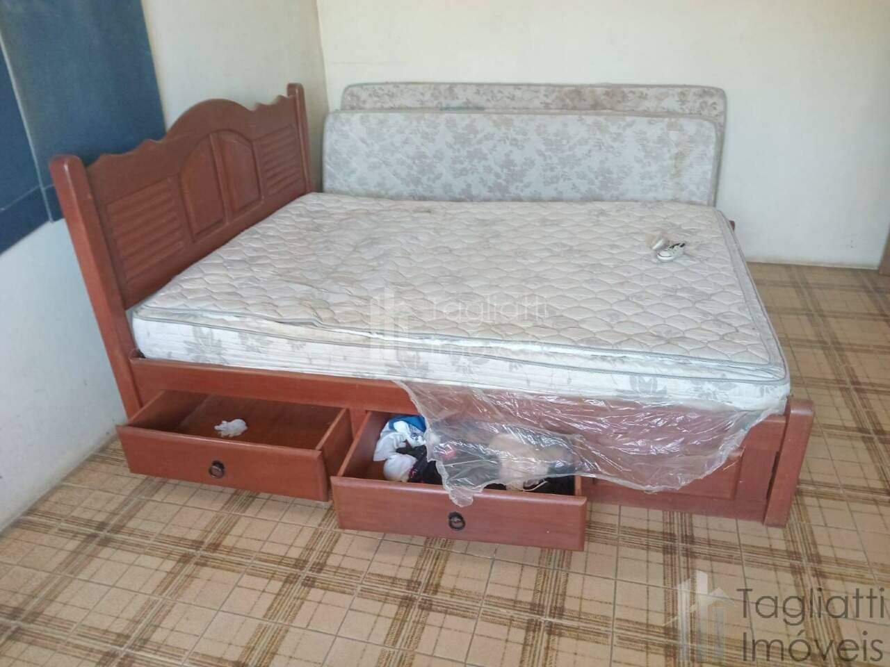 Casa à venda com 1 quarto, 60m² - Foto 3